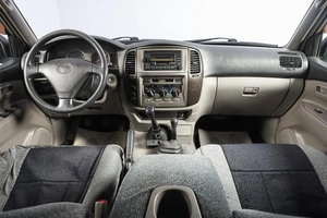 Внедорожник Toyota Land Cruiser 2005 года, 2949000 рублей, Новосибирск