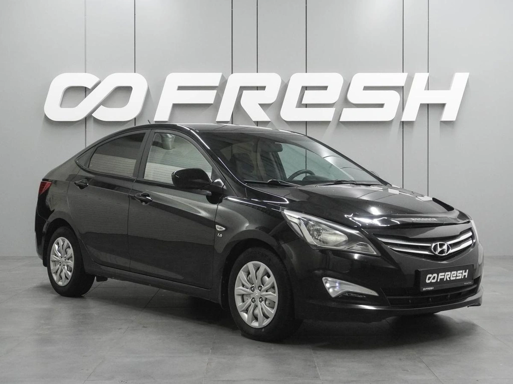 Седан Hyundai Solaris 2015 года, 989000 рублей, Воронеж
