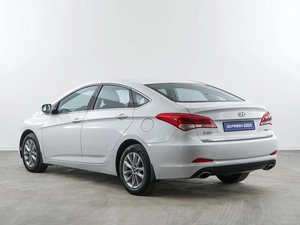 Седан Hyundai i40 2015 года, 1500050 рублей, Москва