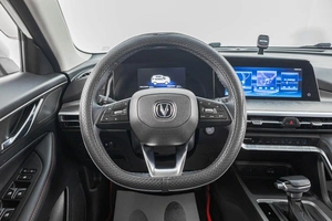 Внедорожник Changan CS35 Plus 2023 года, 2139000 рублей, Барнаул