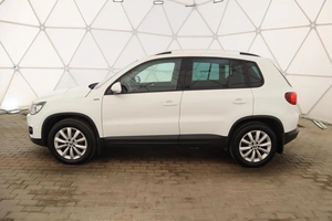 Внедорожник Volkswagen Tiguan 2016 года, 1599000 рублей, Обнинск