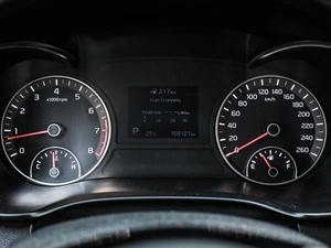 Седан Kia K5 2018 года, 1599000 рублей, Кирилловка