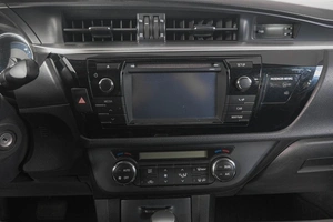 Седан Toyota Corolla 2013 года, 1449000 рублей, Кемерово