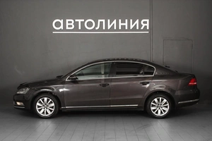 Седан Volkswagen Passat 2011 года, 785000 рублей, Красноярск