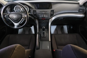 Седан Honda Accord 2008 года, 1349000 рублей, Омск