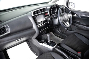 Хетчбэк Honda Fit 2015 года, 1089000 рублей, Пермь