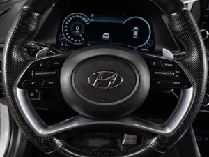 Седан Hyundai Sonata 2021 года, 2200000 рублей, Тюмень