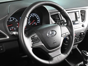 Седан Hyundai Solaris 2017 года, 1349000 рублей, Аксай