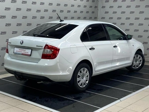 Лифтбек Skoda Rapid 2017 года, 987000 рублей, Красноярск
