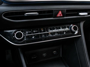 Седан Hyundai Sonata 2019 года, 2250000 рублей, Краснодар