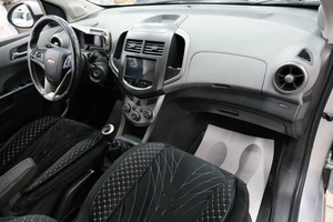 Седан Chevrolet Aveo 2014 года, 689000 рублей, Омск