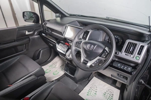 Минивэн Honda Stepwgn Spada 2013 года, 1699000 рублей, Томск