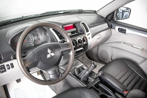 Внедорожник Mitsubishi Pajero Sport 2011 года, 1499000 рублей, Пермь