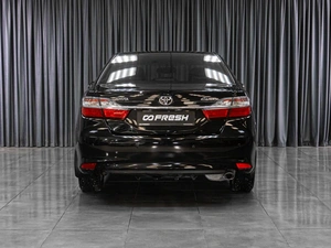 Седан Toyota Camry 2016 года, 1849000 рублей, Тюмень