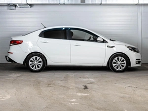 Седан Kia Rio 2016 года, 877000 рублей, Ставрополь