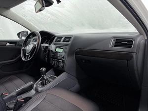 Седан Volkswagen Jetta 2015 года, 1095000 рублей, Орёл