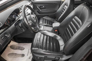 Седан Volkswagen Passat CC 2013 года, 1039000 рублей, Барнаул