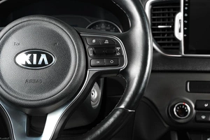 Внедорожник Kia Sportage 2016 года, 1839000 рублей, Тюмень
