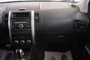 Внедорожник Nissan X-Trail 2010 года, 1149000 рублей, Омск