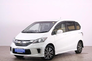 Минивэн Honda Freed 2015 года, 1629000 рублей, Омск
