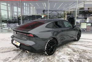 Лифтбек Changan UNI-V 2023 года, 2270000 рублей, Солонцы