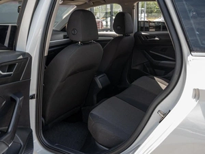 Седан Volkswagen Jetta 2019 года, 1480000 рублей, Краснодар