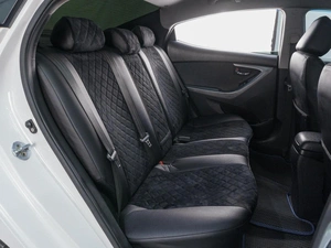 Седан Hyundai Elantra 2013 года, 899000 рублей, Сургут