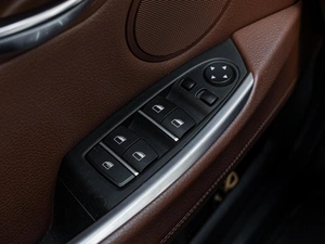 Универсал BMW 5 серия 2012 года, 2365000 рублей, Краснодар