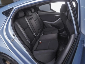 Седан Hyundai Elantra 2012 года, 980000 рублей, Ростов-на-Дону