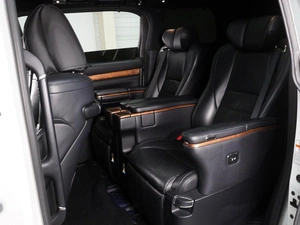 Минивэн Toyota Alphard 2017 года, 4132000 рублей, Минеральные Воды