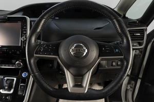 Минивэн Nissan Serena 2019 года, 2369000 рублей, Челябинск