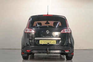 Минивэн Renault Scenic 2011 года, 669000 рублей, Челябинск