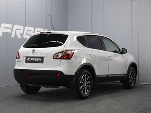 Внедорожник Nissan Qashqai 2012 года, 1140000 рублей, Омск