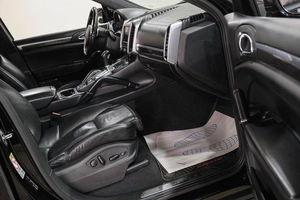Внедорожник Porsche Cayenne S 2011 года, 2629000 рублей, Новокузнецк
