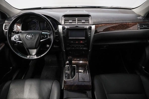 Седан Toyota Camry 2016 года, 1959000 рублей, Новосибирск