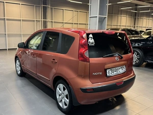 Хетчбэк Nissan Note 2006 года, 497000 рублей, Красноярск