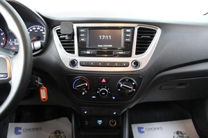 Седан Hyundai Solaris 2019 года, 990000 рублей, Смоленск