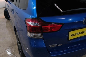 Универсал Toyota Corolla Fielder 2019 года, 1349000 рублей, Новокузнецк