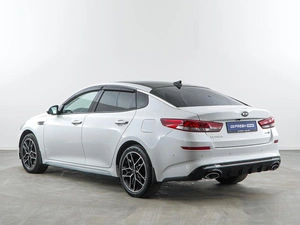 Седан Kia Optima 2019 года, 2098999 рублей, Москва