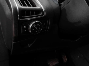 Седан Ford Focus 2012 года, 1079000 рублей, Тюмень