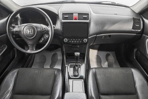 Седан Honda Accord 2007 года, 1029000 рублей, Барнаул