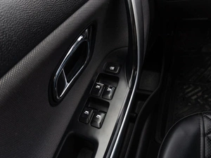 Хетчбэк Kia Ceed 2012 года, 939000 рублей, Саратов