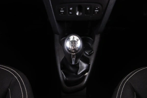 Хетчбэк Renault Sandero 2016 года, 859000 рублей, Пермь