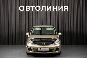 Хетчбэк Nissan Tiida 2010 года, 790000 рублей, Красноярск