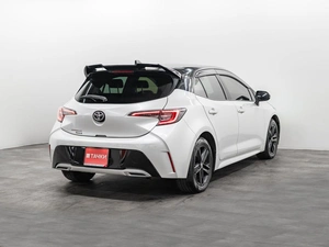 Хетчбэк Toyota Corolla 2021 года, 1910000 рублей, Красноярск