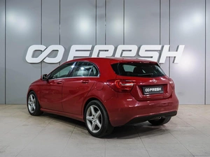 Хетчбэк Mercedes-benz A-класс 2013 года, 1329000 рублей, Воронеж