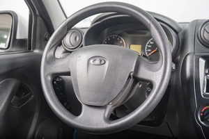 Седан ВАЗ (LADA) Granta 2018 года, 749000 рублей, Томск
