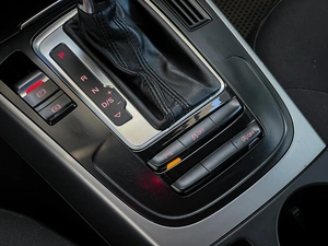 Седан Audi A4 2013 года, 1170000 рублей, Уфа