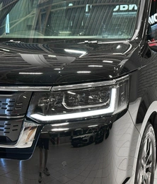 Минивэн Honda Stepwgn Spada 2023 года, 2950000 рублей, Красноярск
