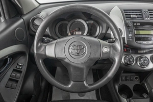 Внедорожник Toyota RAV4 2009 года, 1339000 рублей, Барнаул